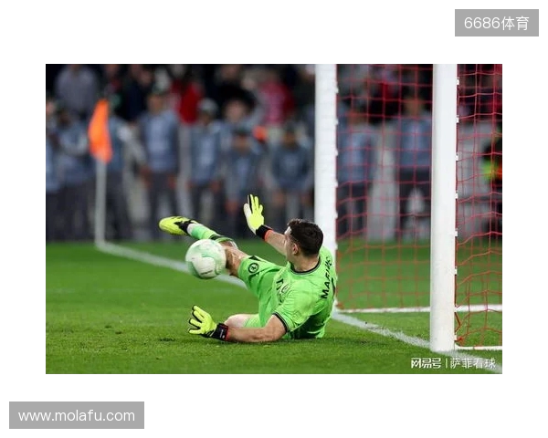 阿斯顿维拉vs伯恩茅斯：达米安-马丁内斯、沃特金斯首发，尤斯廷-克鲁伊维特、塞门约出战