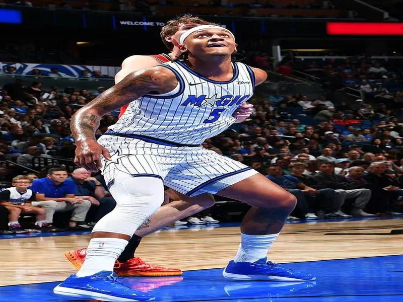 红军旧将:希望瑞典vs斯洛文尼亚伊萨克踢满全场,积累时间